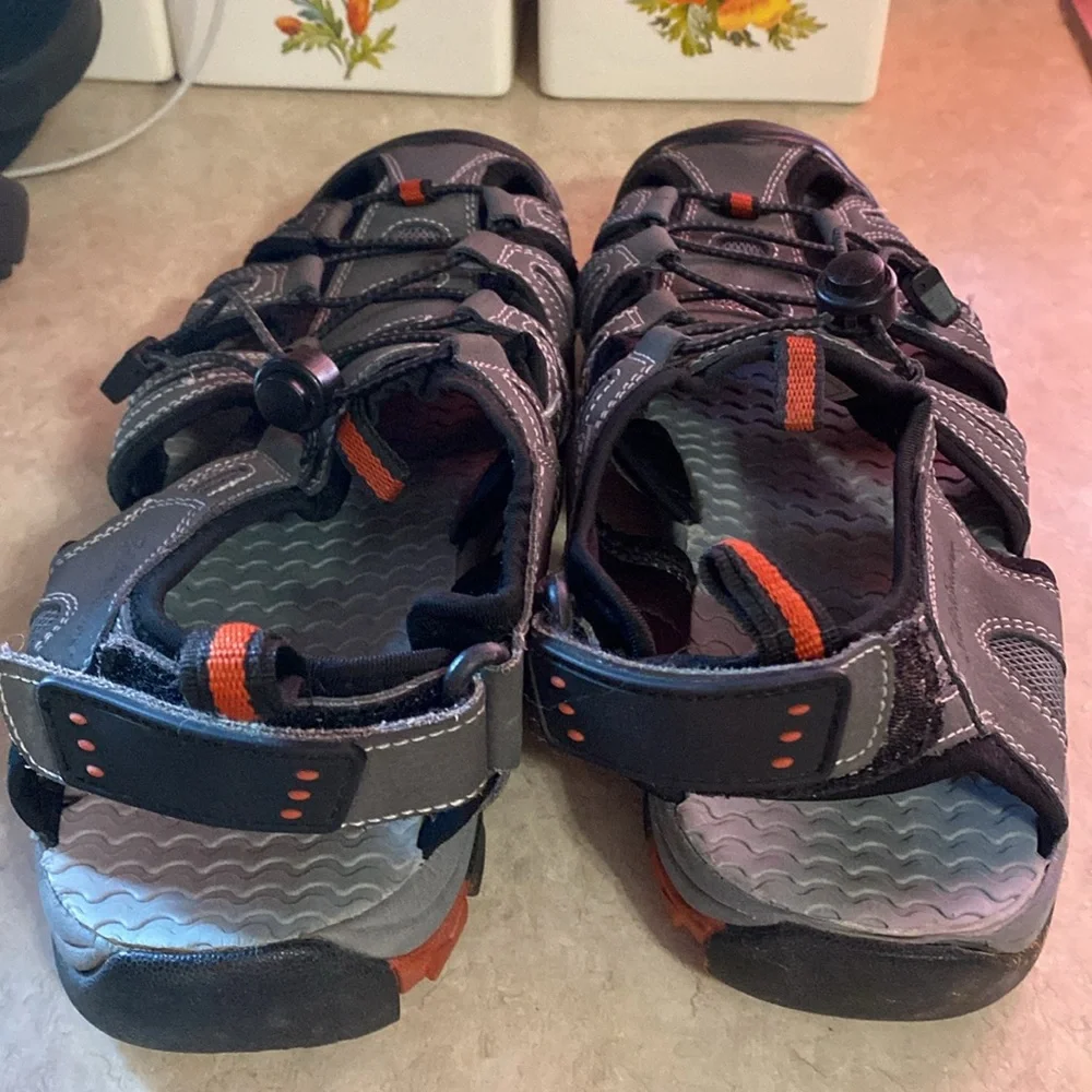 Eddie Bauer men’s Merida sandals